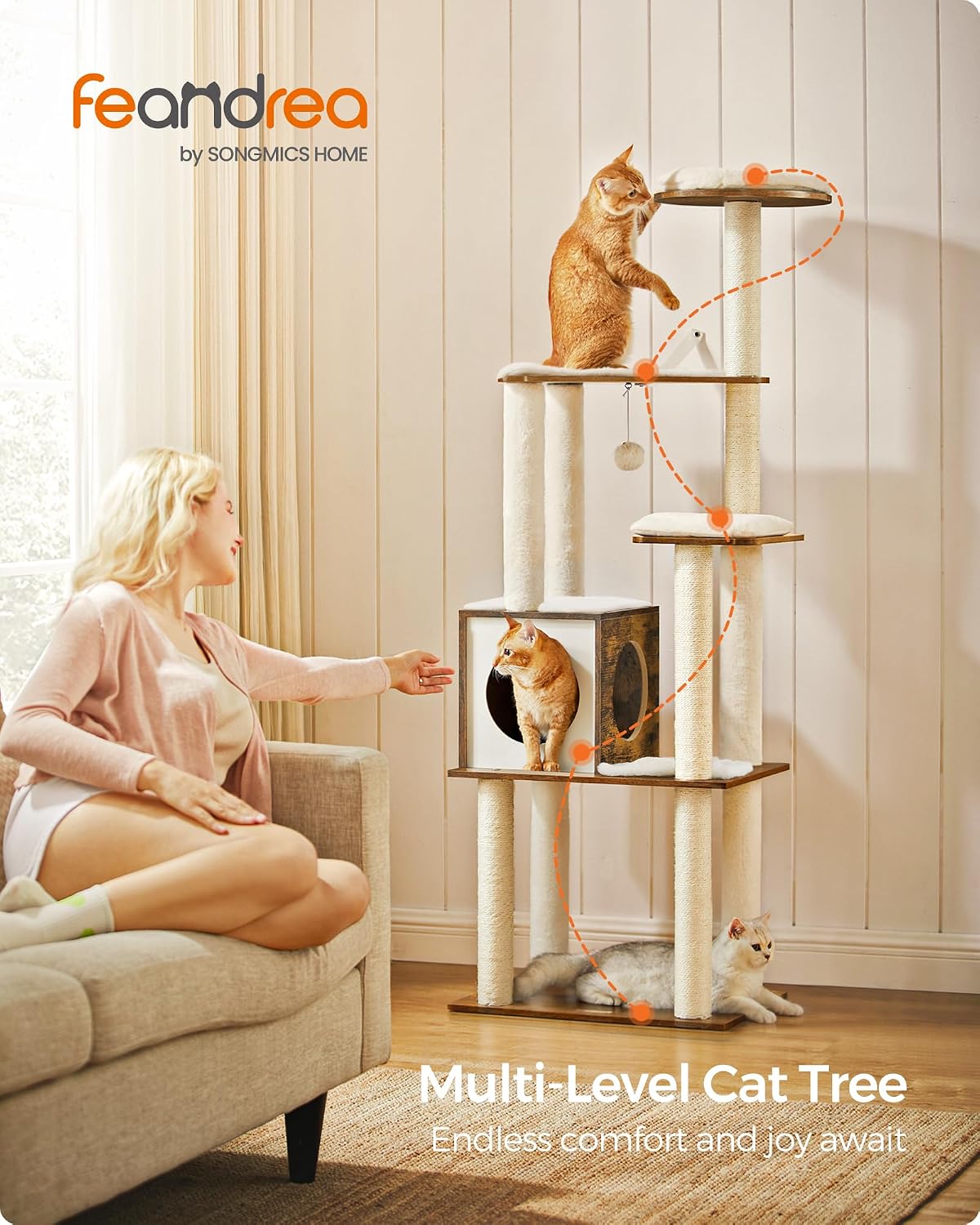 Multi-level cat scratching post